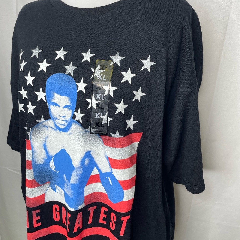 NWT Official Muhammad Ali T-Shirt | Size XL - Picture 3 of 5